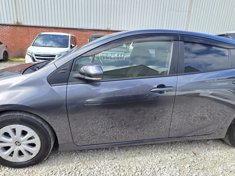 PRIUS 2020 hybrid FINANCE AVAILABLE