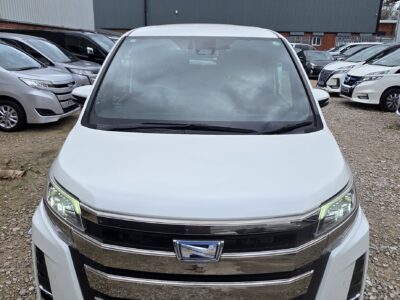 2019 Toyota Noah Hybrid 1.8 Hybrid 7-Seater MPV for Sale in Manchester | ULEZ Free Family Car