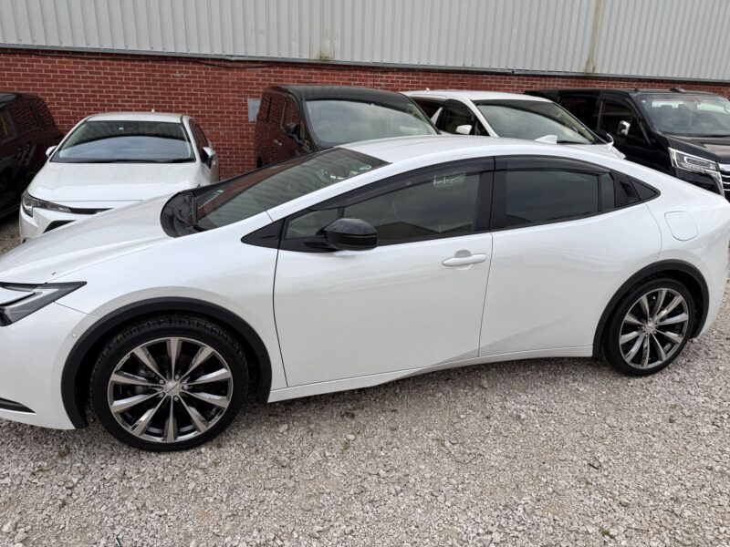Toyota Prius 2.0 Hybrid (HEV) for Sale in Manchester – New Shape ULEZ Free Hybrid