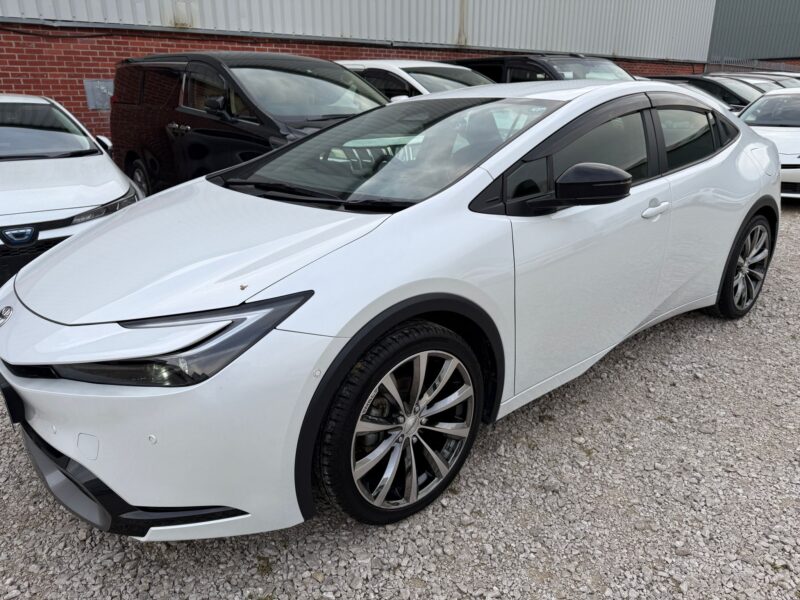 Toyota Prius 2.0 Hybrid (HEV) for Sale in Manchester – New Shape ULEZ Free Hybrid