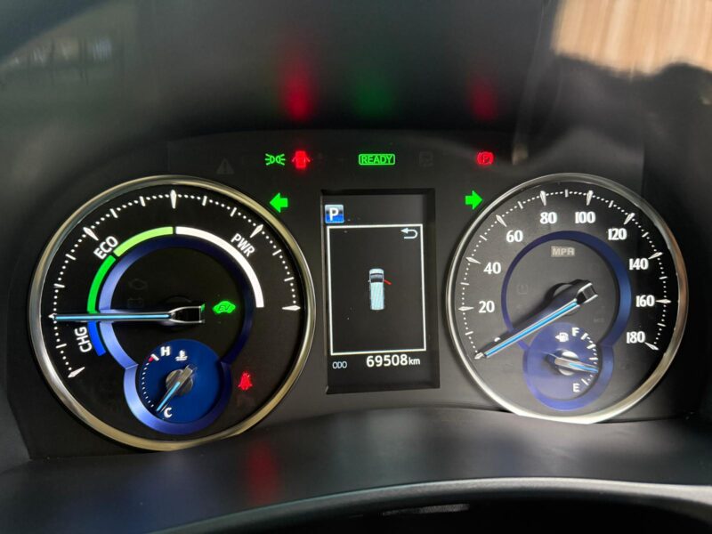 2020 Toyota Alphard 2.5 Hybrid – Luxury 7-Seater MPV for Sale in Manchester