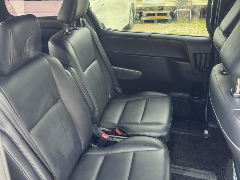 2017 Toyota Esquire 1.8 Hybrid (HEV) – Luxury 7-Seater for Sale in Manchester