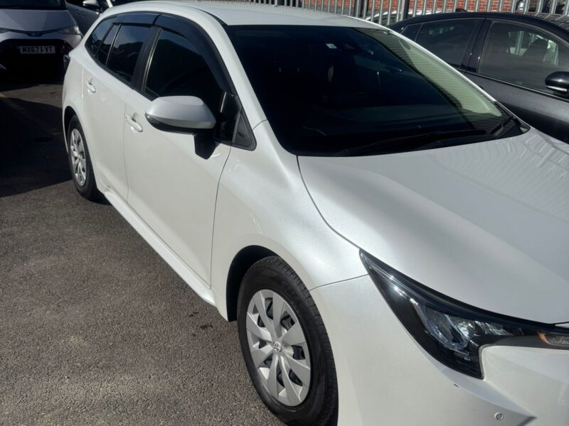 2022 Toyota Corolla Touring Hybrid 1.8 | Low Mileage | Euro 6 ULEZ Compliant | Manchester