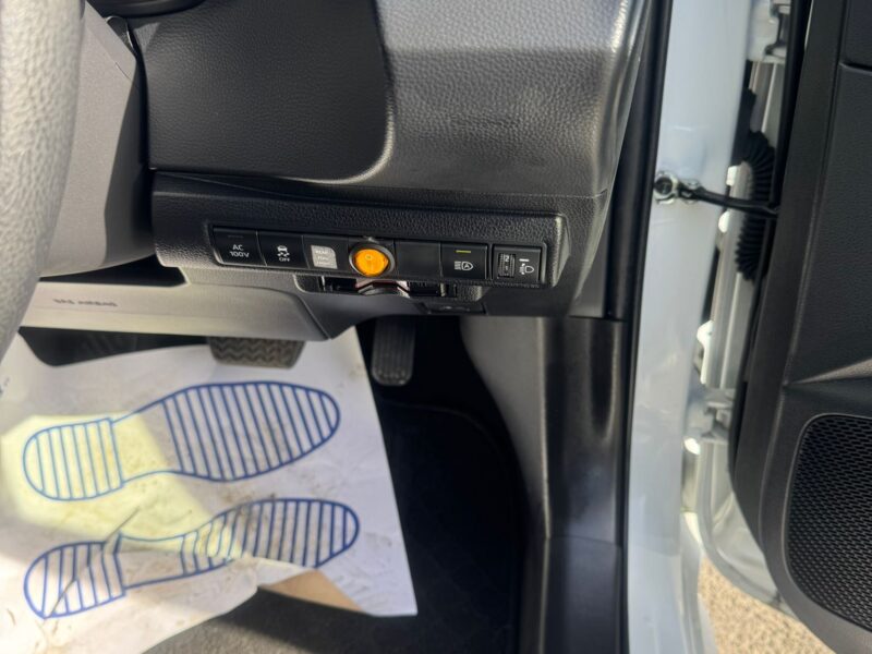 2022 Toyota Corolla Touring Hybrid 1.8 | Low Mileage | Euro 6 ULEZ Compliant | Manchester