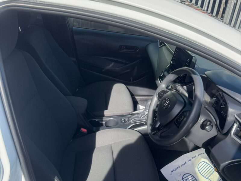 2022 Toyota Corolla Touring Hybrid 1.8 | Low Mileage | Euro 6 ULEZ Compliant | Manchester