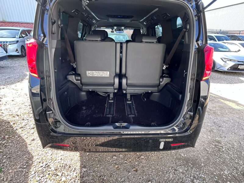 2023 Toyota Alphard Hybrid 2.5 – Luxury Lounge for Sale in Manchester, UK