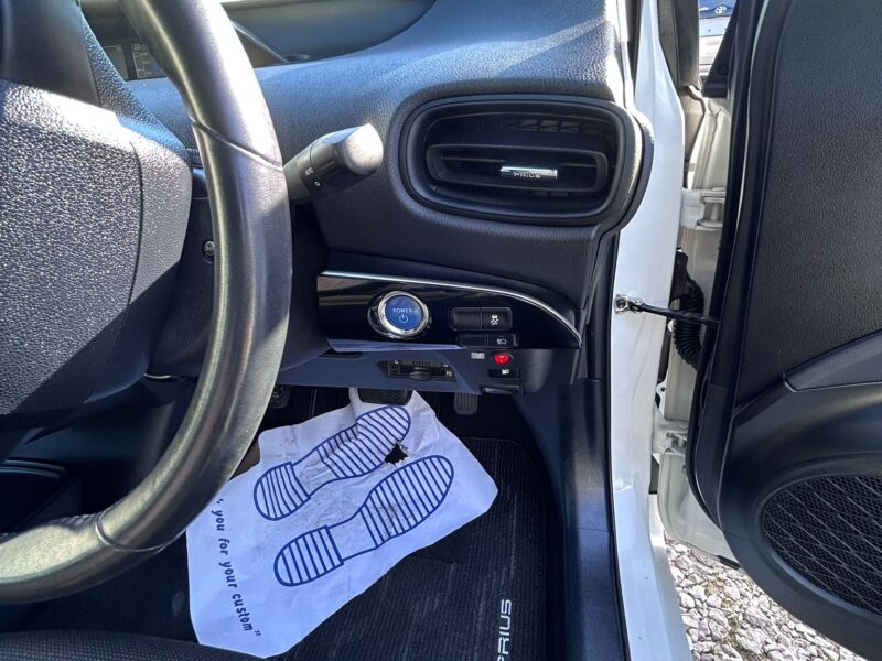 2019 Toyota Prius Hybrid 1.8 – Automatic – ULEZ Compliant for Sale in Manchester