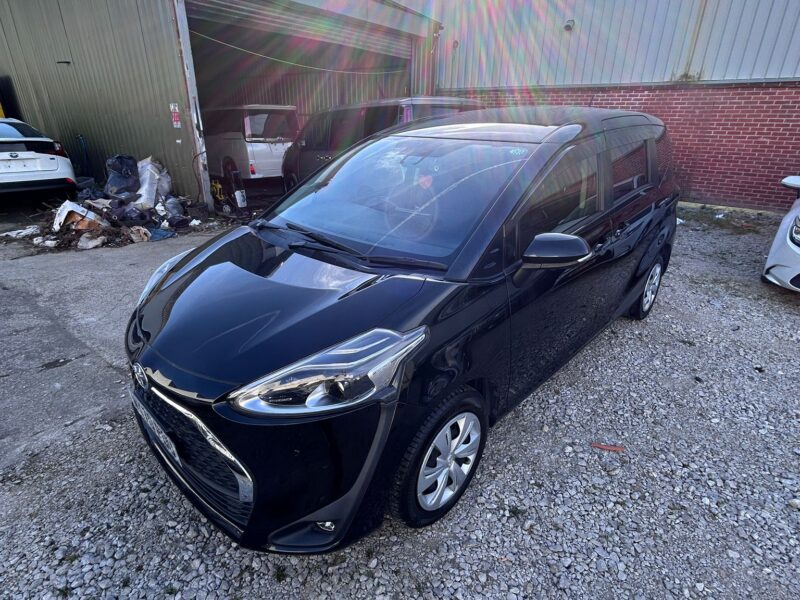 2020 Toyota Sienta Hybrid 1.5 Automatic – Family-Friendly Hybrid for Sale in Manchester, UK
