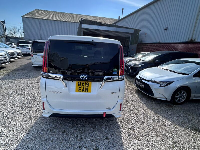 2019 Toyota Esquire 1.8 Hybrid | Premium 7-Seater MPV for Sale in Manchester