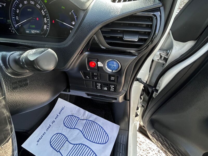 2019 Toyota Esquire 1.8 Hybrid | Premium 7-Seater MPV for Sale in Manchester