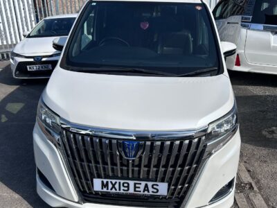 2019 Toyota Esquire Hybrid – Luxury 7-Seater Automatic MPV for Sale in Manchester