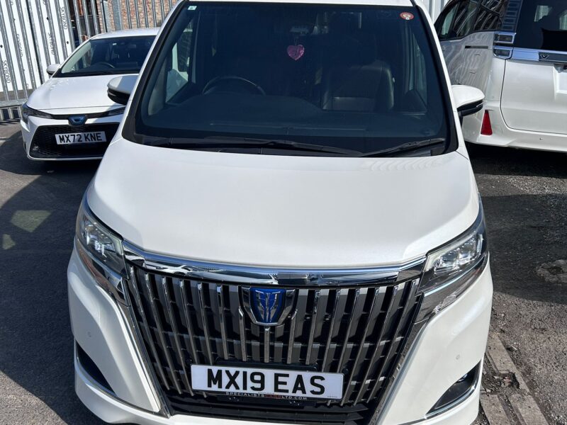2019 Toyota Esquire Hybrid – Luxury 7-Seater Automatic MPV for Sale in Manchester