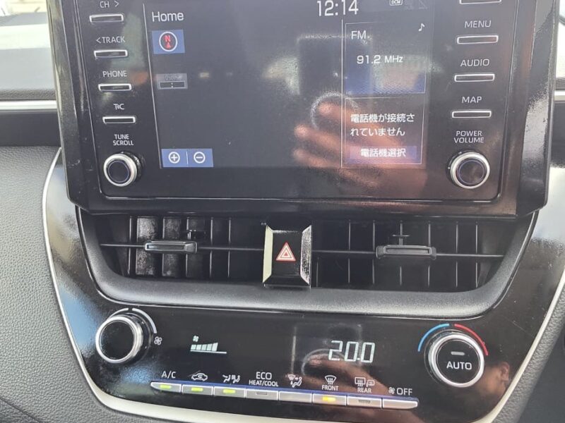 TOYOTA COROLLA hybrid 2022 touring