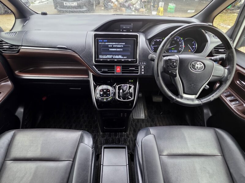 TOYOTA ESQUIRE 2017 hybrid MPV