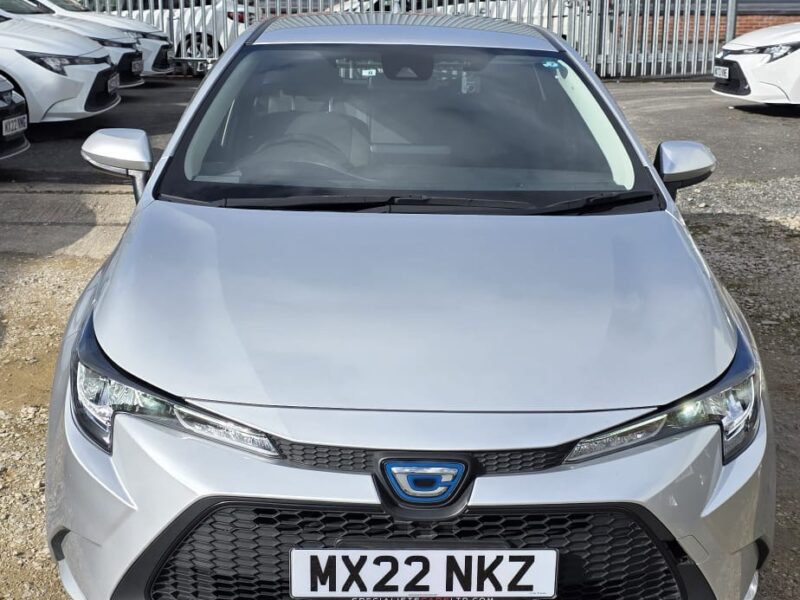 TOYOTA COROLLA hybrid 2022 touring