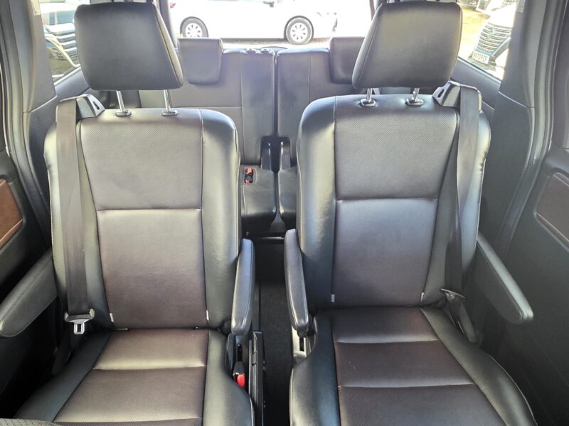 2019 Toyota Esquire Hybrid 2019 7 Seater Automatic MPV for Sale in Manchester | ULEZ Compliant Family Hybrid