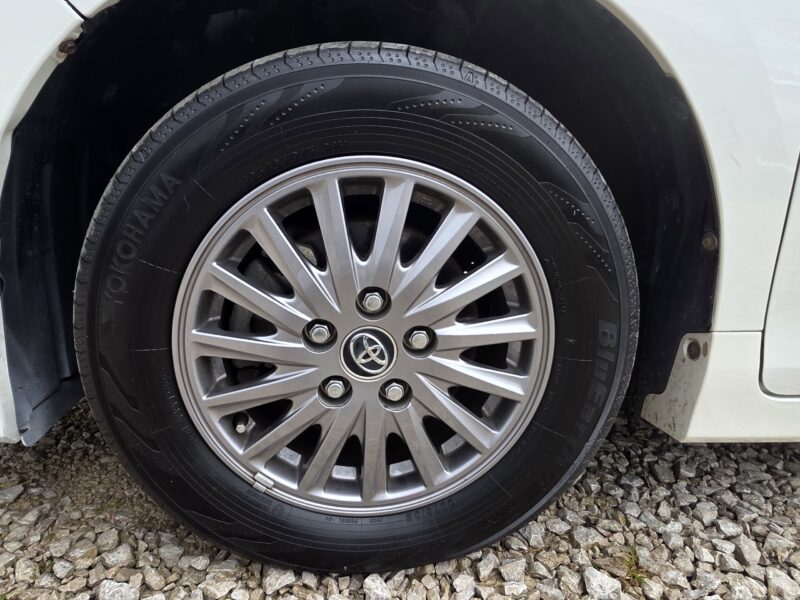 TOYOTA ESQUIRE 2017 hybrid MPV