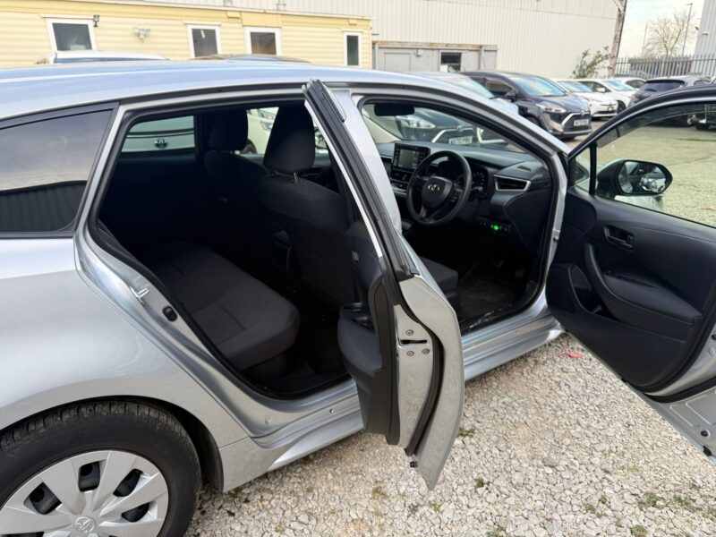 2020 Toyota Corolla Touring 1.8 Hybrid for Sale in Manchester – ULEZ Free | Automatic | Low Mileage | Finance Available