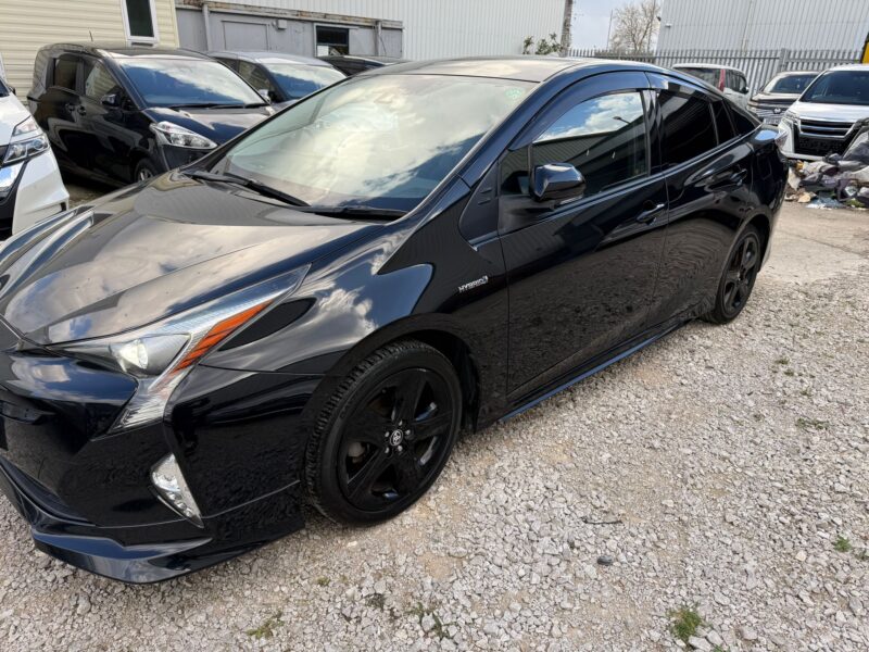 2017 Toyota Prius 1.8 Hybrid for Sale in Manchester – ULEZ Free – Automatic – Low Mileage