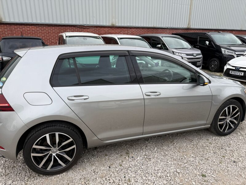 2019 Volkswagen Golf 1.4 Petrol Automatic for Sale in Manchester