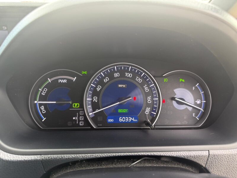 2019 Toyota Esquire Hybrid for Sale in Manchester, UK – 7-Seater Automatic MPV