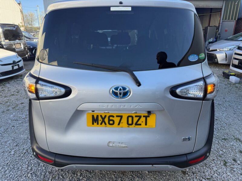 2018 Toyota Sienta 1.5 Hybrid Automatic – 7 Seater | Used Hybrid Car in Manchester UK