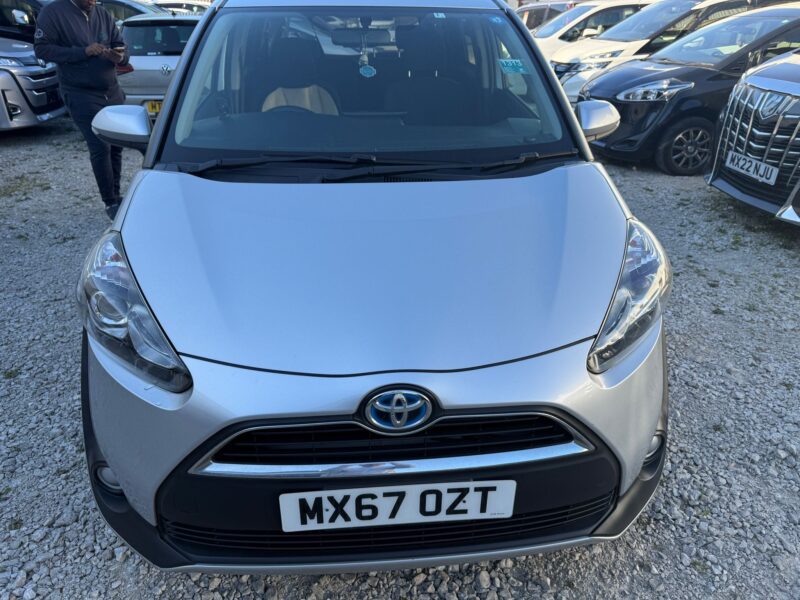2018 Toyota Sienta 1.5 Hybrid Automatic – 7 Seater | Used Hybrid Car in Manchester UK