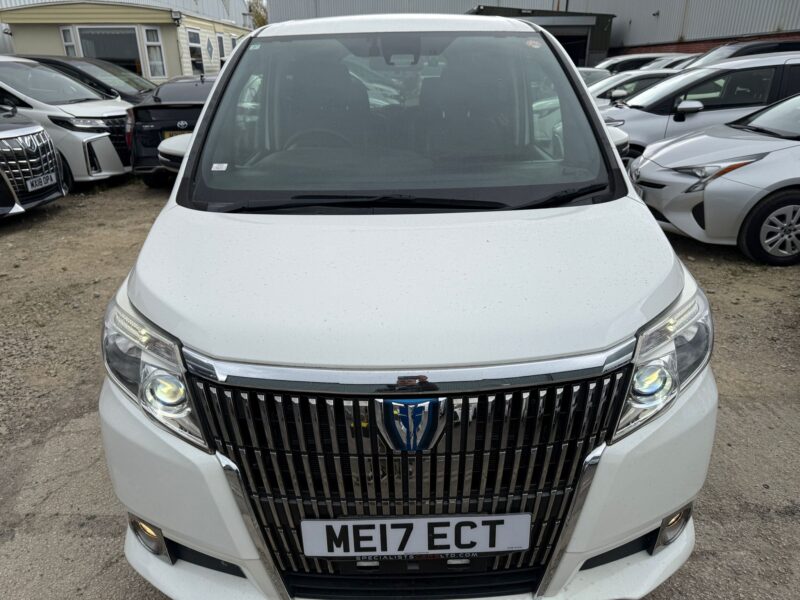 2017 Toyota Esquire 1.8 Hybrid Automatic – Luxury 7-Seater MPV for Sale in Manchester UK