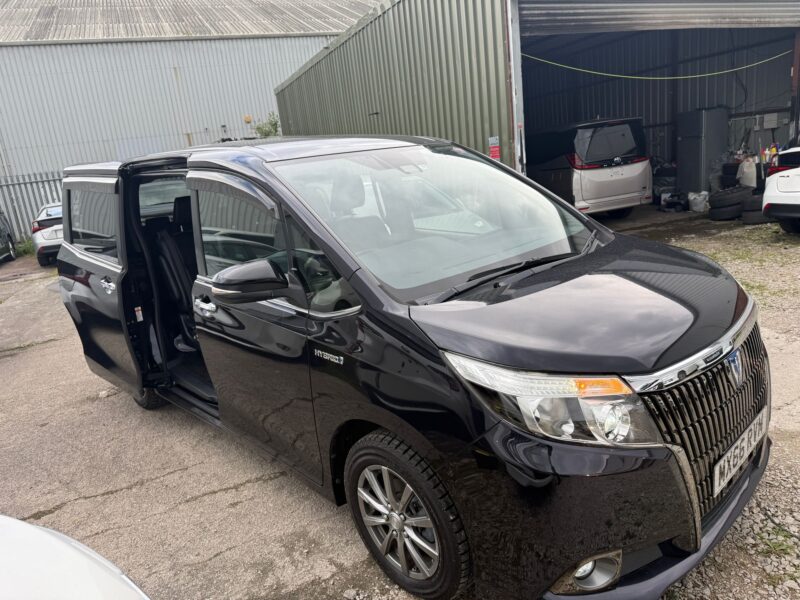 2017 Toyota Esquire 1.8 Hybrid – Luxury 7 Seater MPV for Sale in Manchester