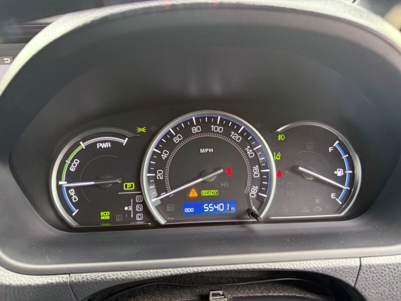 2017 Toyota Esquire 1.8 Hybrid – Luxury 7 Seater MPV for Sale in Manchester