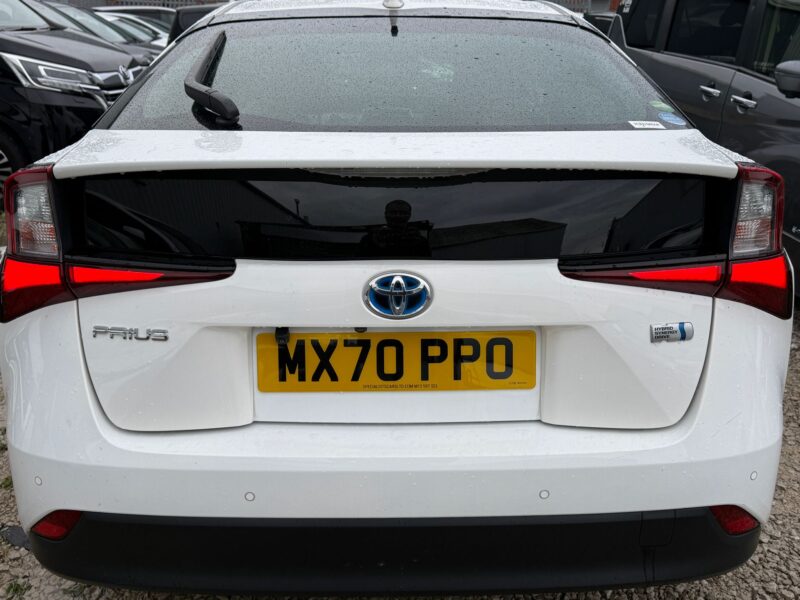 2020 Toyota Prius Hybrid 1.8 Automatic – ULEZ Compliant | Used Hybrid Car in Manchester
