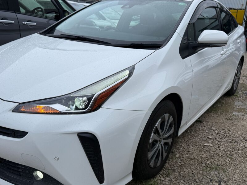 2020 Toyota Prius Hybrid 1.8 Automatic – ULEZ Compliant | Used Hybrid Car in Manchester