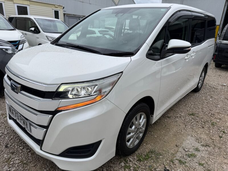 2020 Toyota Noah 1.8 Hybrid Automatic – ULEZ Free | Used Hybrid Car for Sale in Manchester