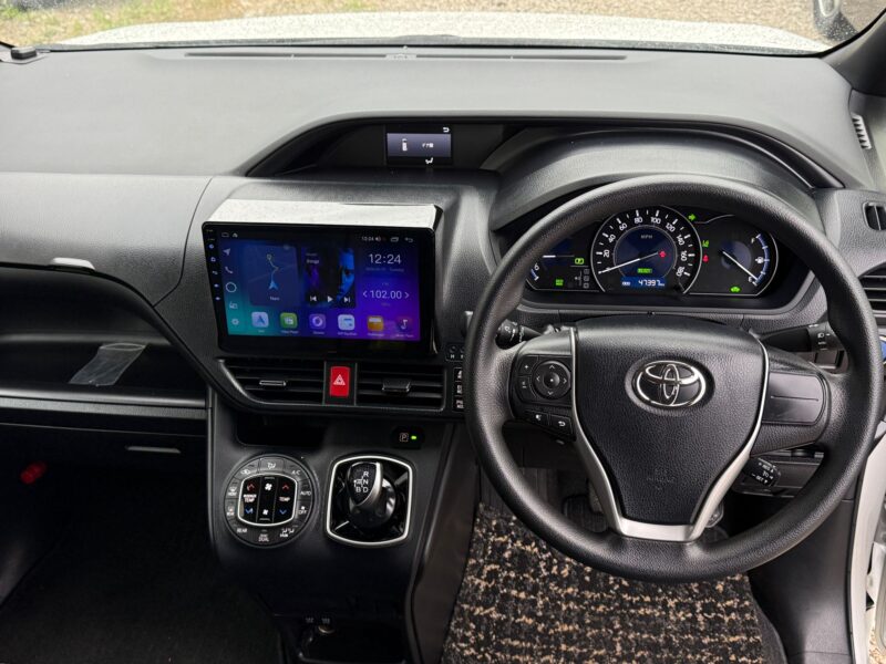 2020 Toyota Noah 1.8 Hybrid Automatic – ULEZ Free | Used Hybrid Car for Sale in Manchester