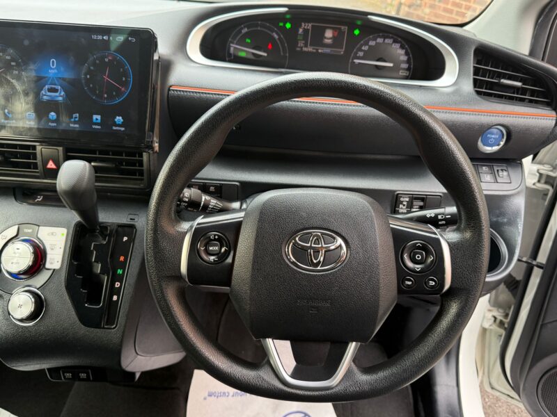 2021 Toyota Sienta Hybrid 1.5 – Automatic – 7 Seater | Used Hybrid Car in Manchester UK