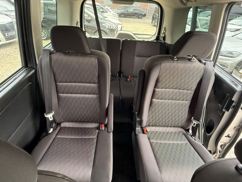 2022 Nissan Serena e-Power 1.2 Hybrid Automatic – 7 Seater | Used Hybrid Car in Manchester UK