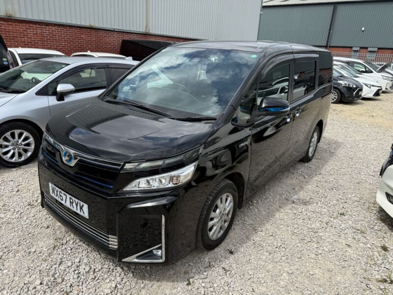 2017 Toyota Voxy 1.8 Hybrid – ULEZ Free – Euro 6 | Used Hybrid Car in Manchester UK