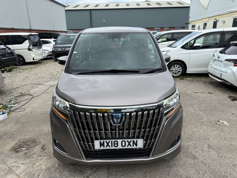2018 Toyota Esquire 1.8 Hybrid 7 Seater – Facelift Model – Manchester