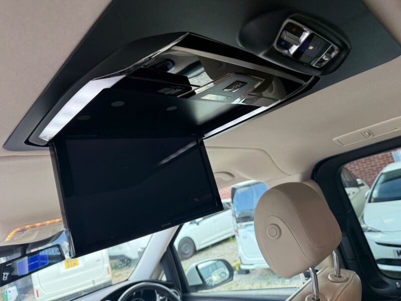 2020 Mercedes-Benz V-Class V220d Automatic – Luxury MPV for Sale in Manchester