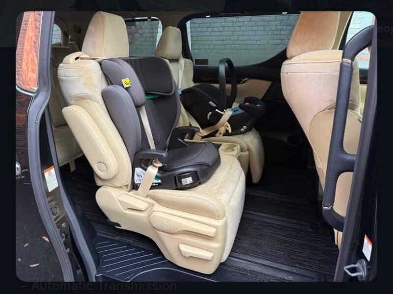 2017 Toyota Vellfire 2.5 Hybrid E-Four 4WD Automatic – Used Hybrid Car for Sale in Manchester