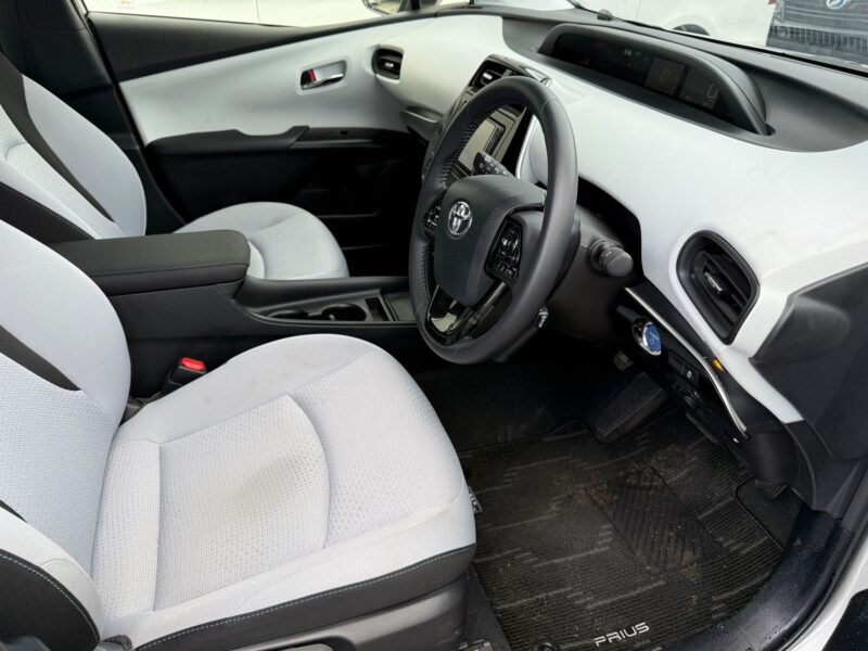 2020 Toyota Prius Hybrid 1.8 Automatic – ULEZ Compliant – Low Mileage – For Sale in Manchester