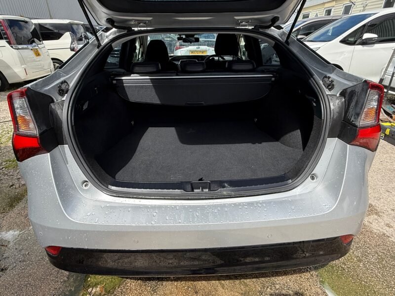 Toyota Prius 1.8 Hybrid Automatic 2020 – ULEZ Compliant – Available in Manchester