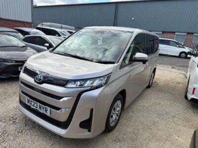 2023 Toyota Noah 1.8 Hybrid Automatic – 8 Seater | ULEZ Compliant | Manchester Used Hybrid Car