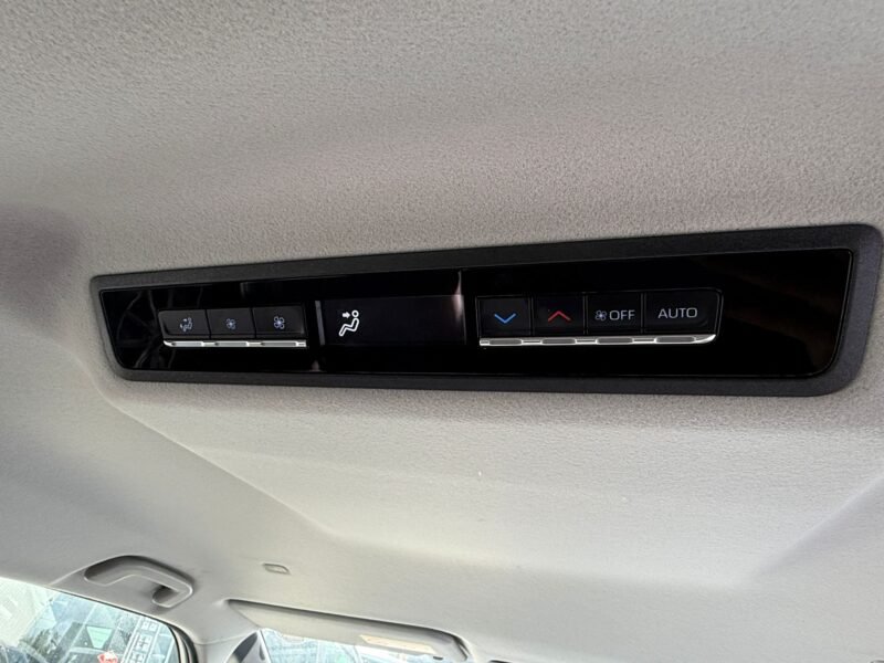 2023 Toyota Noah 1.8 Hybrid Automatic – 8 Seater | ULEZ Compliant | Manchester Used Hybrid Car