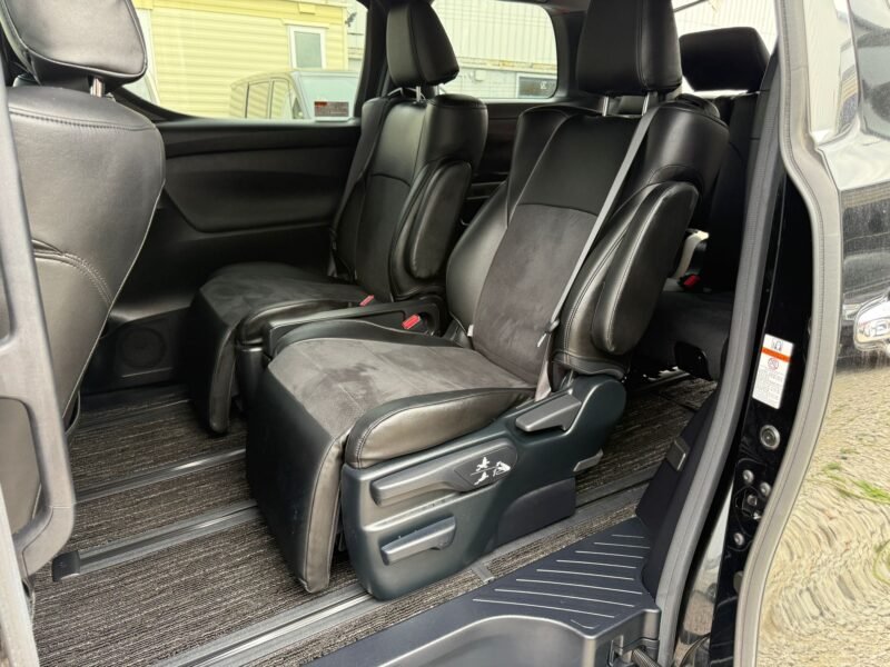 2021 Toyota Alphard Hybrid 2.5 Automatic – High Spec Luxury MPV for Sale in Manchester