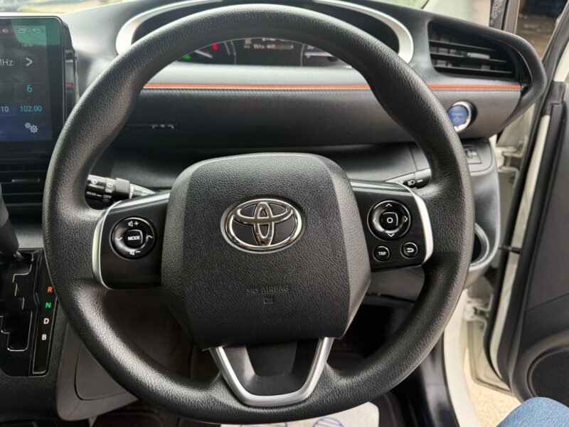 2021 Toyota Sienta Hybrid 1.5 Automatic for Sale in Manchester | ULEZ Compliant