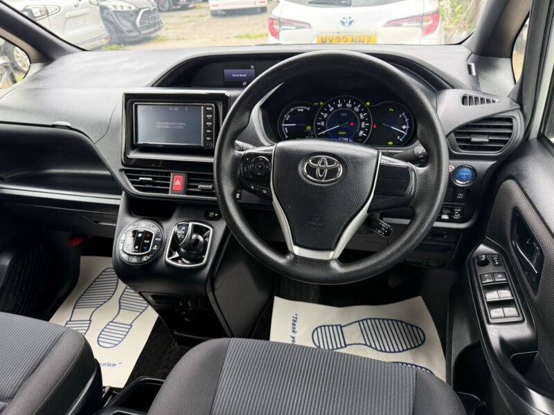 2020 Toyota Noah Hybrid 1.8 Automatic | Used Hybrid Car Manchester