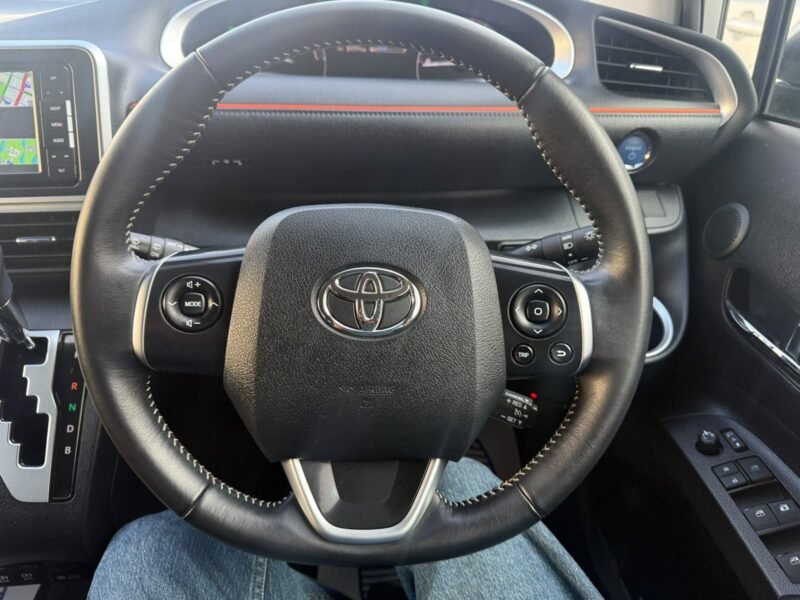 2021 Toyota Sienta Hybrid 1.5 Automatic for Sale in Manchester UK