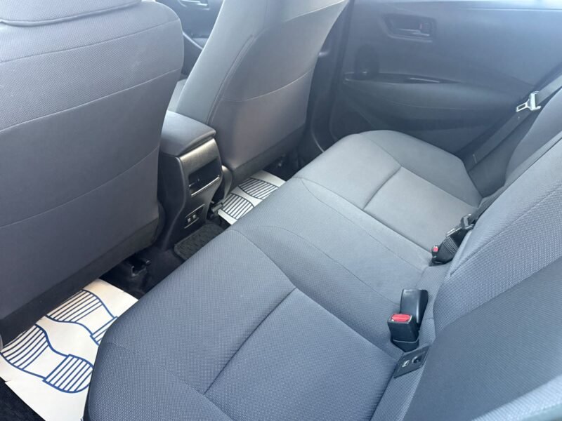 2022 Toyota Corolla Touring Hybrid 1.8 – Automatic | 46,871 Miles | Silver | Manchester, UK