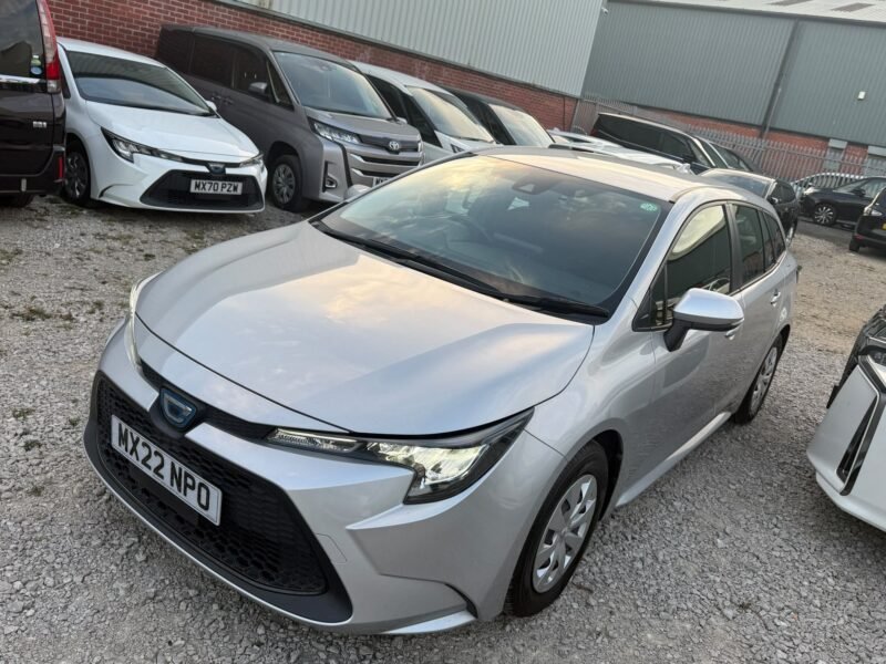2022 Toyota Corolla Touring Hybrid 1.8 – Automatic | 46,871 Miles | Silver | Manchester, UK